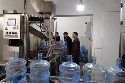 秭歸縣市場(chǎng)監(jiān)管局主動(dòng)“登門(mén)”服務(wù)，助力茶企發(fā)展